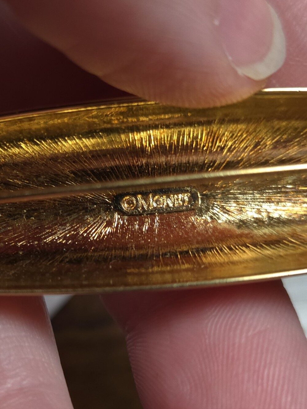 Vintage Monet Gold Tone Rounded Bar Brooch - Picture 3 of 7